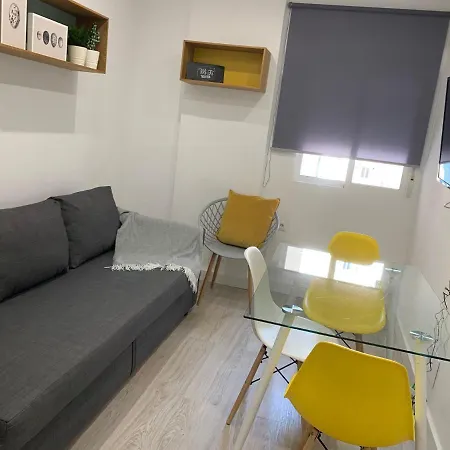 Apartamento—centro Parking Gratis Grupos * Málaga