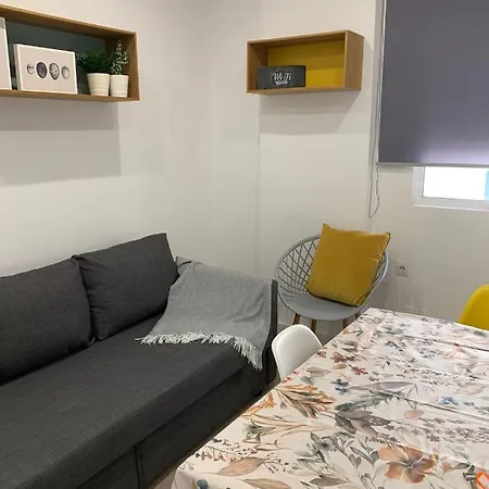 Apartamento—centro Parking Gratis Grupos Málaga