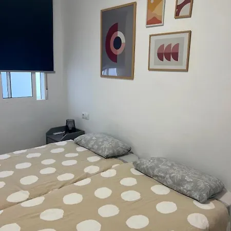 Apartamento—centro Parking Gratis Grupos Málaga
