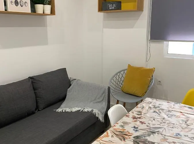 Apartamento—centro Parking Gratis Grupos Malaga