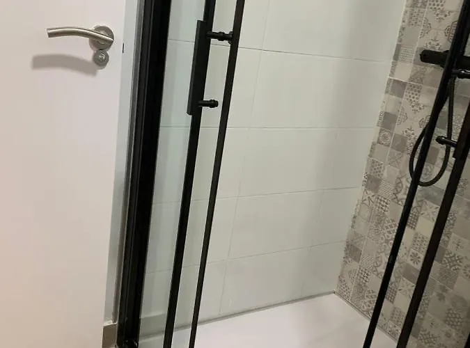 Apartamento—centro Parking Gratis Grupos * Malaga